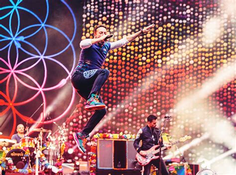 Penampilan Band Coldplay Review Konser Coldplay